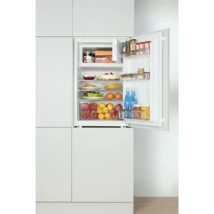 Amica ugradni frizider BM132.3 88 cm